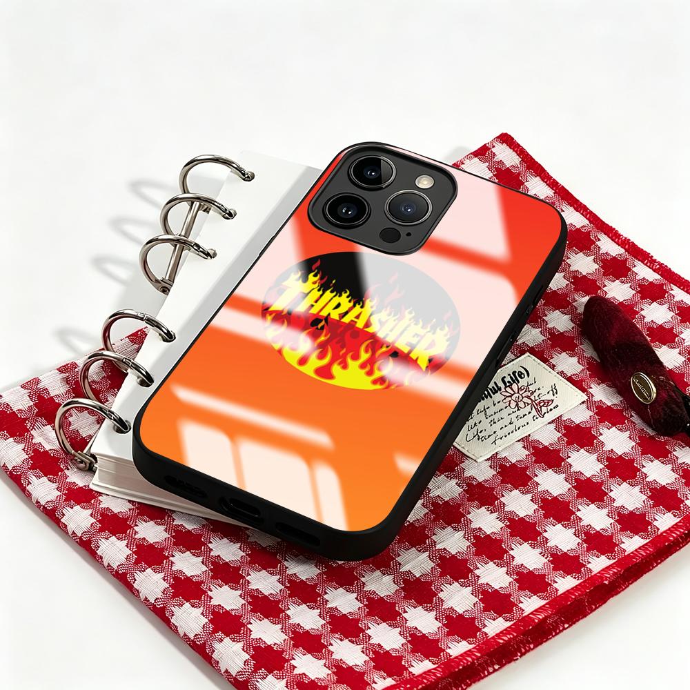 Brand THRASHER Telefoonhoesje  - Screen Protector Film recensie en prijs